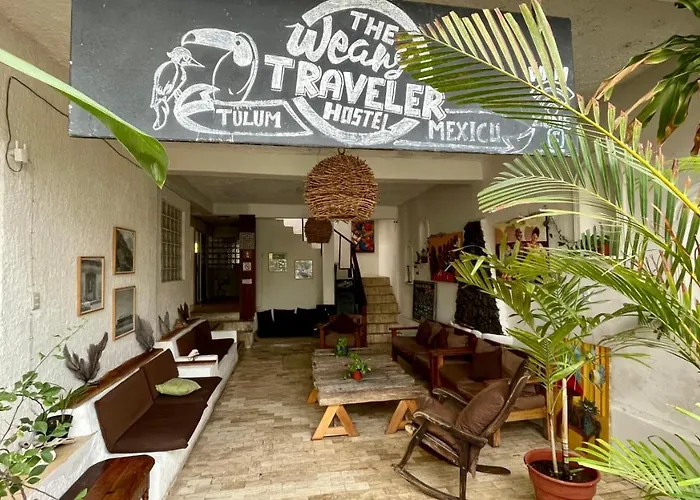 Weary Traveler Hostal
